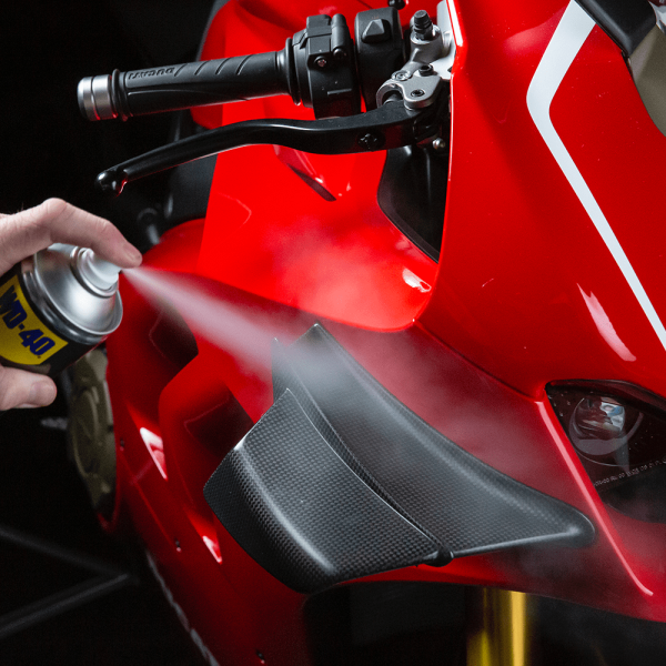 WD-40 Motorbike Silicone Shine 400ml - Image 3